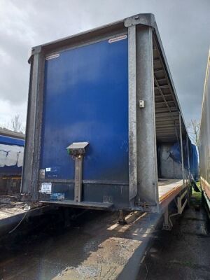 Montracon Triaxle Curtainside Trailer