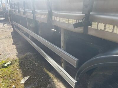 2011 Iveco Stralis 6x2 Rear Lift Curtainside Rigid - 10