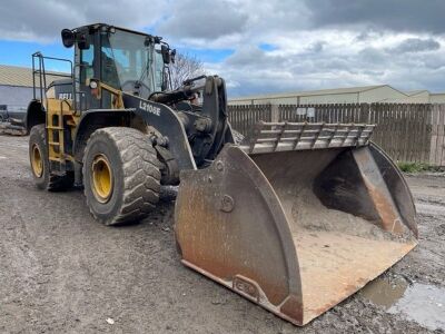 2015 Bell L2106E High Lift Loading Shovel