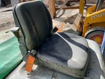 Mitsubishi FD30N Diesel Forklift - 8