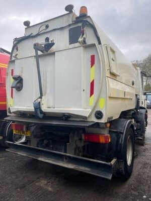 WILL BE OFFERED AT 9.15AM - 2010 Iveco 4x2 Johnston Duel Sweeper - 3