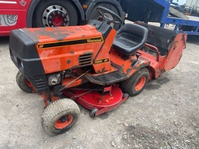 Westwood T1200 Ride-On Mower