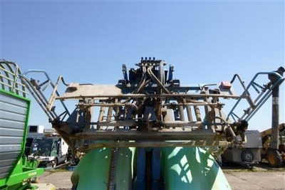 2009 Berthoud Tractor Mounted Sprayer - 10