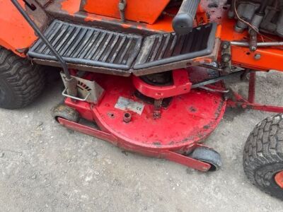 Westwood T1200 Ride-On Mower - 9