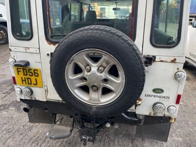 2006 Land Rover Defender 110 TD5 - 5