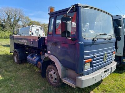 2005 Renault 4x2 Aircraft Water Replenishment Rigid