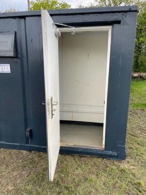 30ft x 9ft Jack Leg Toilet Block - 11