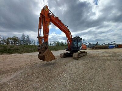 2015 Hitachi ZX350LC-5B Excavator - 3