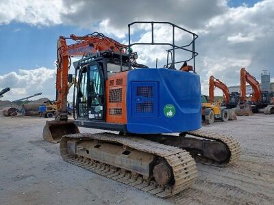 2014 Hitachi ZX225USLC-5B Excavator - 4