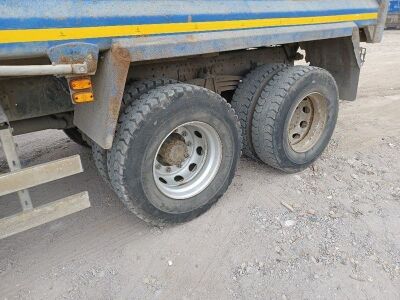 2012 Volvo FMX 380 8x4 Steel Body Tipper - 4