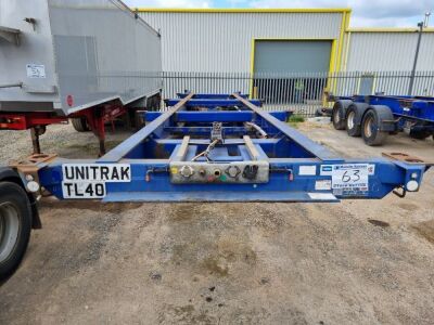 2011 SDC Sliding Triaxle Skeletal Trailer - 2