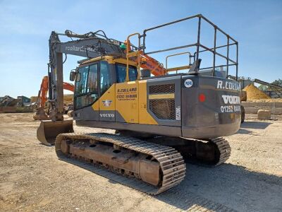 2015 Volvo EC220EL Excavator