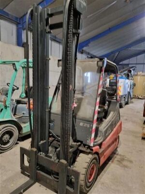 2011 Linde E25-02 Electric Forklift - 8