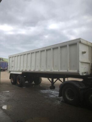 1980 Tasker Tandem Axle Tipping Trailer - 2