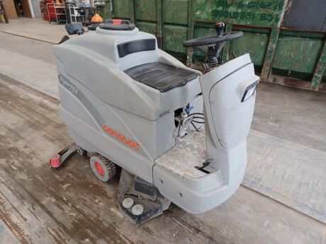 Tripla 75-11 Floor Sweeper