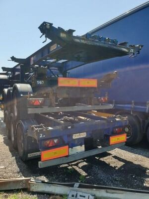 2004 Dennison Triaxle Sliding Skeletal Trailer - 3