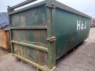 30 yrd Big Hook Bin - 3