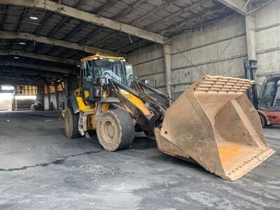 2010 JCB436E Loading Shovel