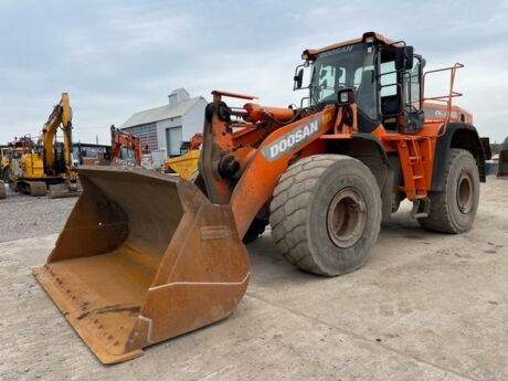 2015 Doosan DL450-3 Loading Shovel