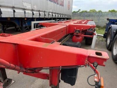 2002 Nooteboom FT4303V Triaxle Sliding Bogie Skeletal Trailer - 6