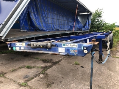 2010 SDC Triaxle Sliding Skeletal Trailer - 11