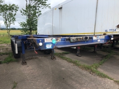 2015 SDC Triaxle Sliding Skeletal Trailer - 2