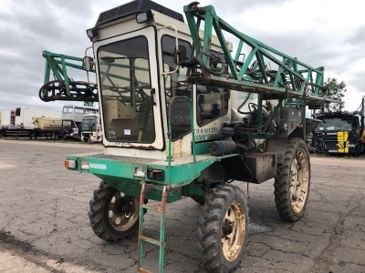 1996 Chaviot 2000 Sprayer