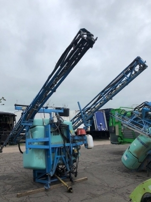 1998 D.P. Control Berthoud Crop Sprayer - 3