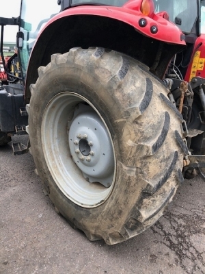 2009 Massey Ferguson 5435 Dyna 4 4WD Tractor - 10