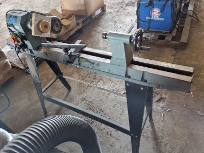 Delta Wood Lathe - 3