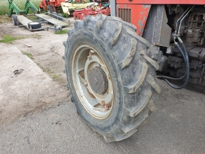 Massey Ferguson 699 4WD Tractor - 13