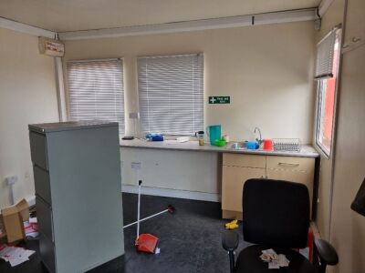 40ft x 12ft Portacabin Jack Leg Office  - 3