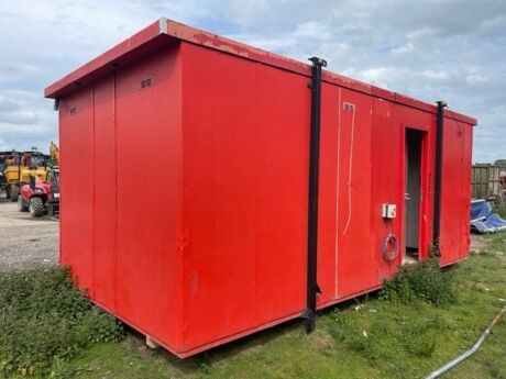 20ft x 9ft Jack Leg Toilet Block