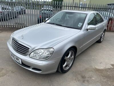 2005 Mercedes S320 CDI Car