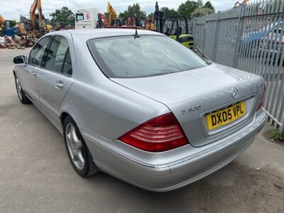 2005 Mercedes S320 CDI Car - 3