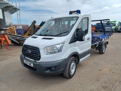 2015 Ford Transit 4x2 Small Hook Loader