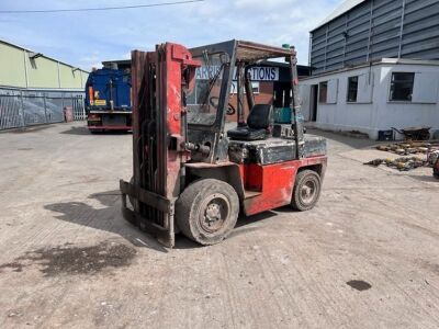 1993 Nissan WF3A35U Forklift