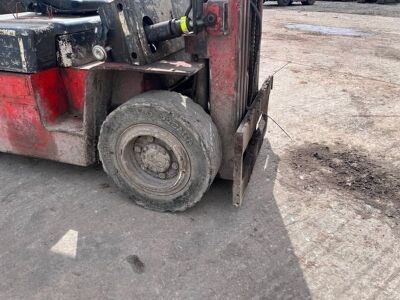 1993 Nissan WF3A35U Forklift - 7