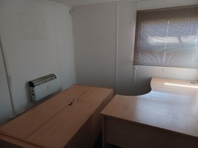 32 x 10 Jackleg Twin Room Site Office - 7