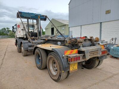 2007 Scania P380 8x4 Hook Loader - 3