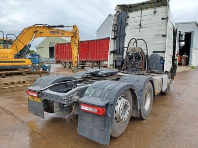 2016 Volvo FH500 Globetrotter 6x2 Rear Lift Tractor Unit - 4