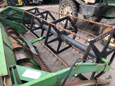 John Deere Combine Header - 3