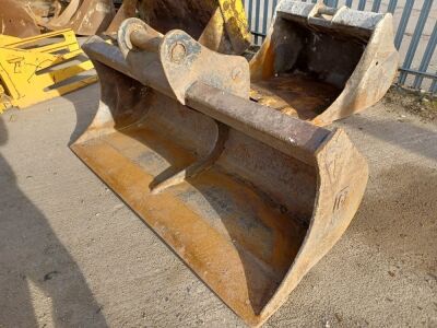 7ft Ditching Bucket 80mm pins - 2