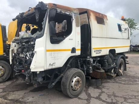 2016 DAF LF220 4x2 Sweeper