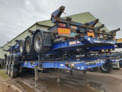 2004 Dennison Triaxle Sliding Skeletal Trailer