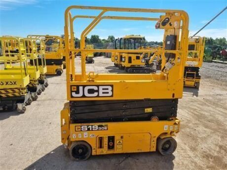 2019 JCB S1930E Electric Scissor Lift