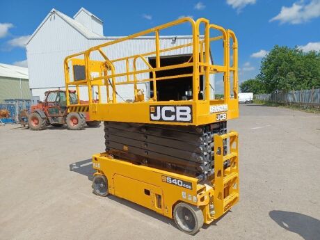 2017 JCB S4046E Electric Scissor Lift