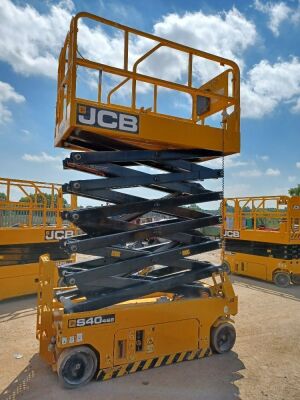 2018 JCB S4046E Electric Scissor Lift - 11