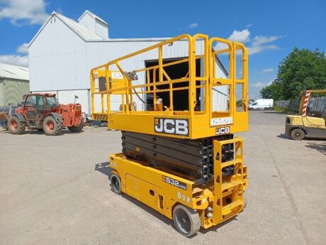 2018 JCB S3246E Electric Scissor Lift