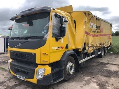 2014 Volvo FE 6x2 Curtainside Rigid - 2